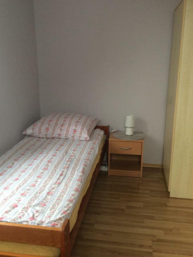 Miwa - Pokoje Do Wynajecia Mikołajki Bagian luar foto
